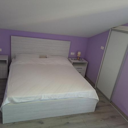 Palit Apartman Vidas מראה חיצוני תמונה